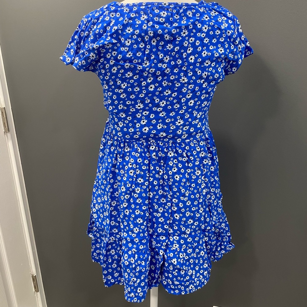 Skylar + Madison Blue White Floral Mini Dress Size Small - Picture 2 of 3
